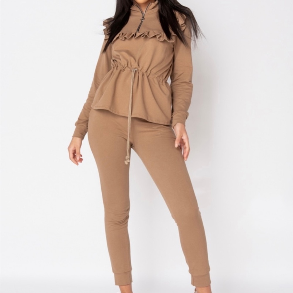 Sweatpants and sweatshirt set